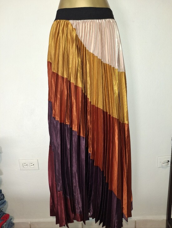 L'ATISTE Dresses & Skirts - L'ATISTE Pleated Maxi Skirt in Gold, Rose, Rust, Plum